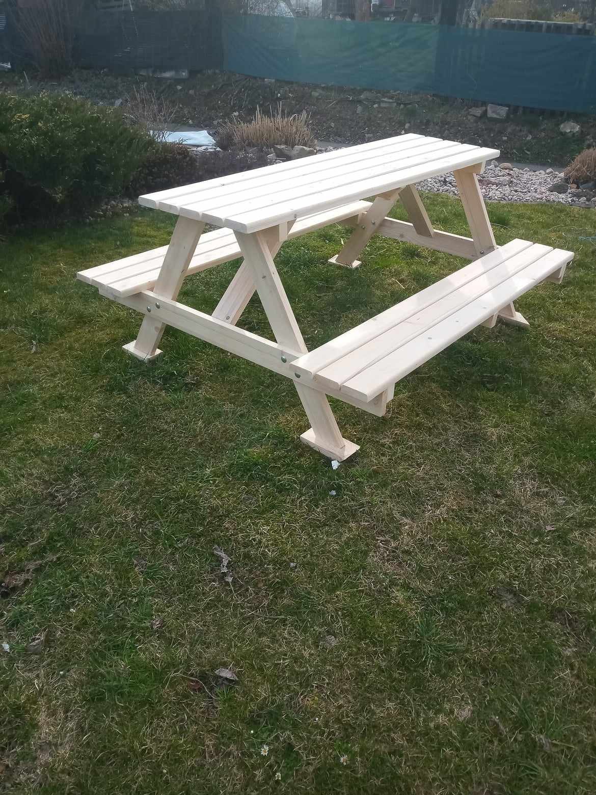 Zahradní set - stůl s lavicemi 180 cm